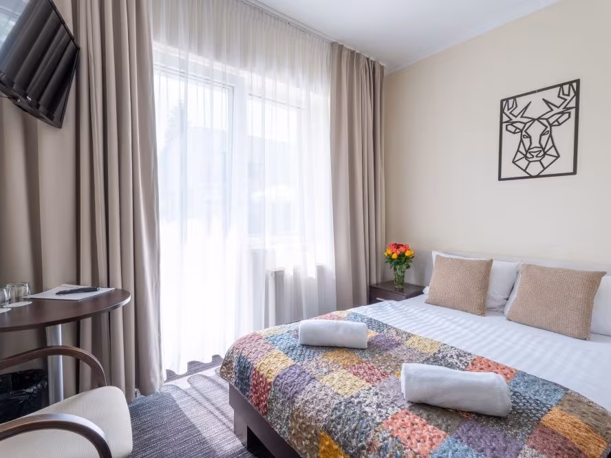 cropped-park-poniwiec-resort-pokoje-37568-1-2